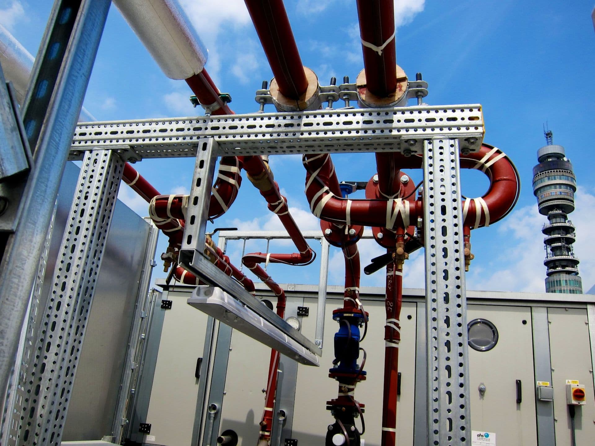 Sikla siFramo modular steel pipe support installed onsite